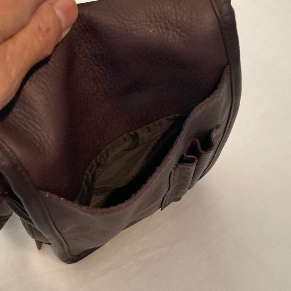Romag Crossbody Brown buttery Leather Bag - Picture 12 of 17